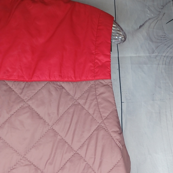 Victoria's Secret Pink Full Zip Quilted Vest - Picture 10 of 13